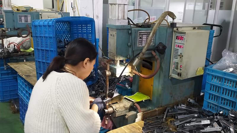 Electric Pruning Shears Factory
